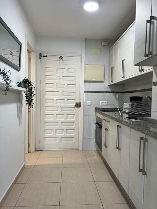 Apartamento Benalbeach En La Playa